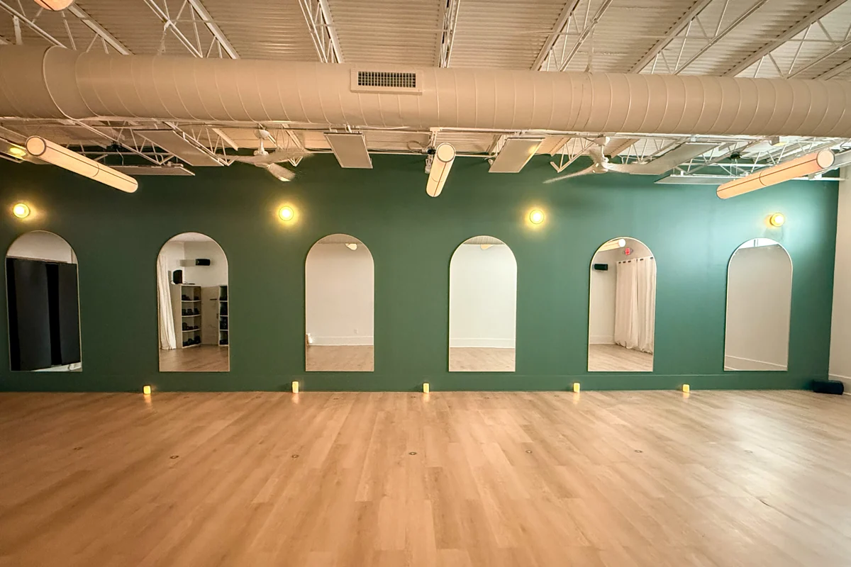 Buckhead studio photo 2