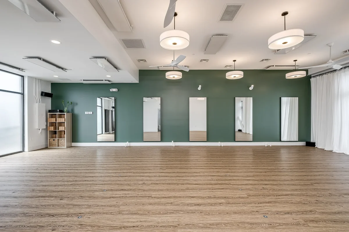 Sandy Springs studio photo 1