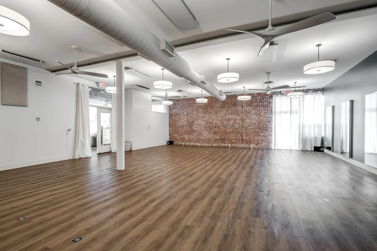 Virginia Highlands studio photo 1